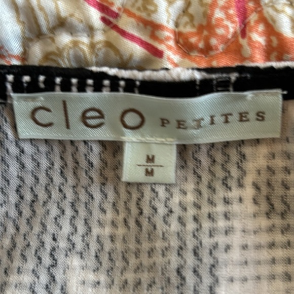 Size Med P Cleo top - Picture 6 of 8